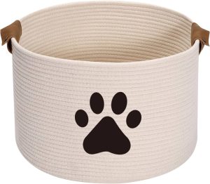 Read more about the article Pet Toy Baskets for a Tidy and Relaxing Environment